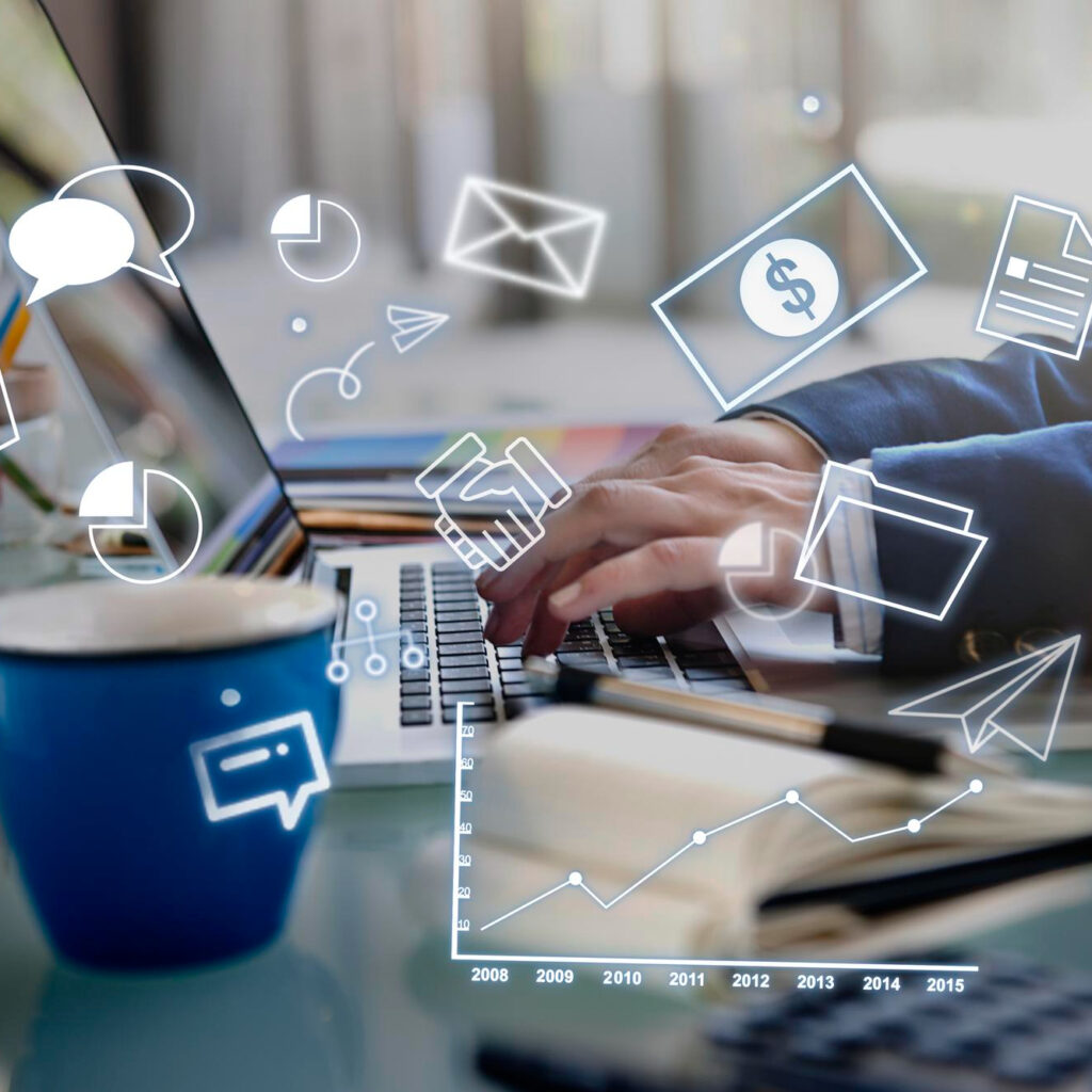 what is traditional and digital advertising
